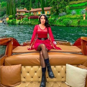 Short burgundy dress with cape attached